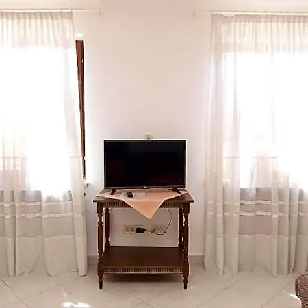 1457 Hotell